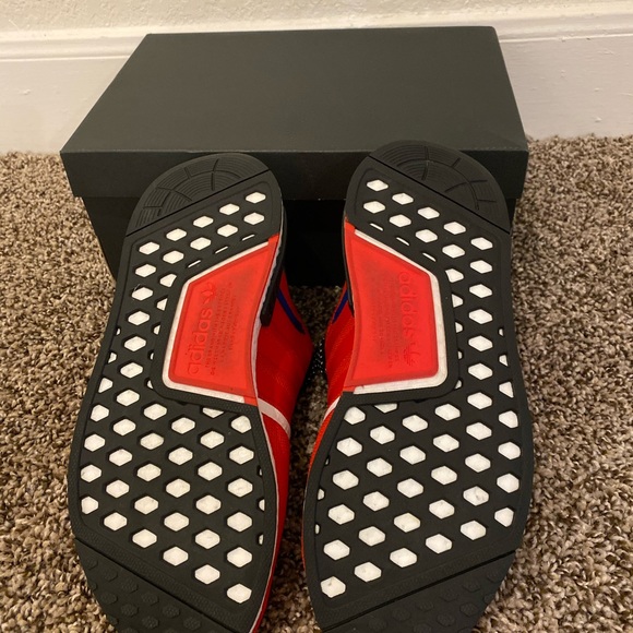 Adidas NMD R1 - Picture 5 of 6